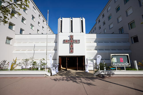Caritas - Er?ffnung Kirchenschiff / ? 2026 Johannes Hloch, all rights reserved., Johannes Hloch